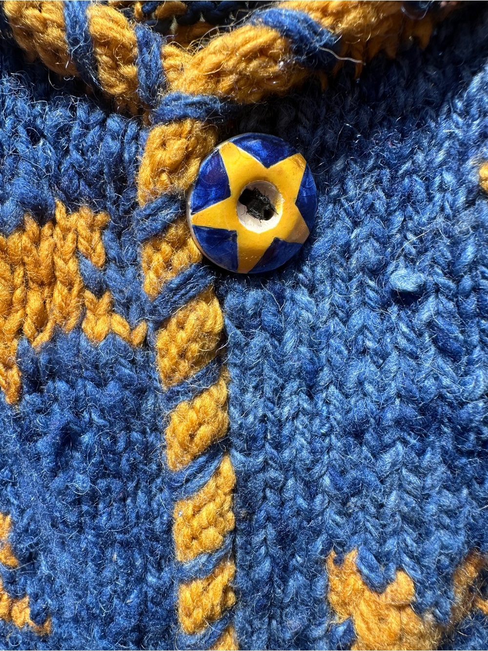 Rare Amano Blue and Gold Star Sweater - Picture 4 of 5
